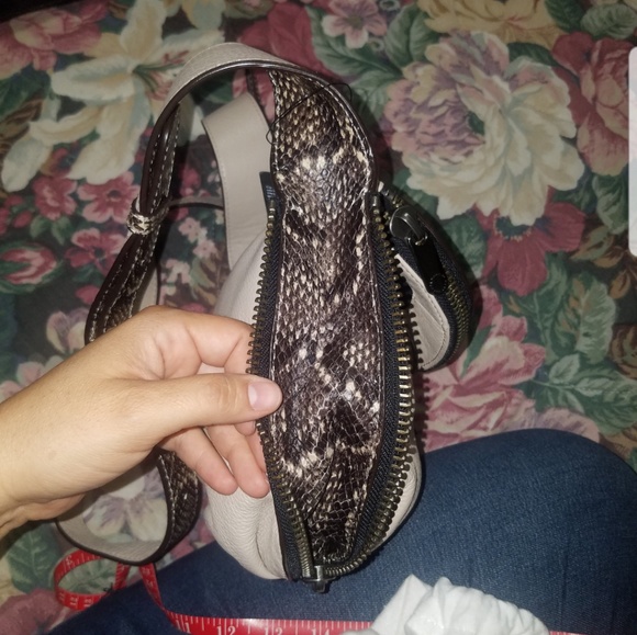 MARC JACOBS - Picture 5 of 8